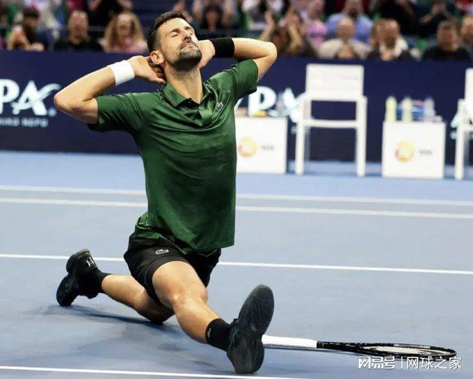 乐鱼体育入口-德约再收退赛礼造高端局，前四种子会师澳网半决赛！